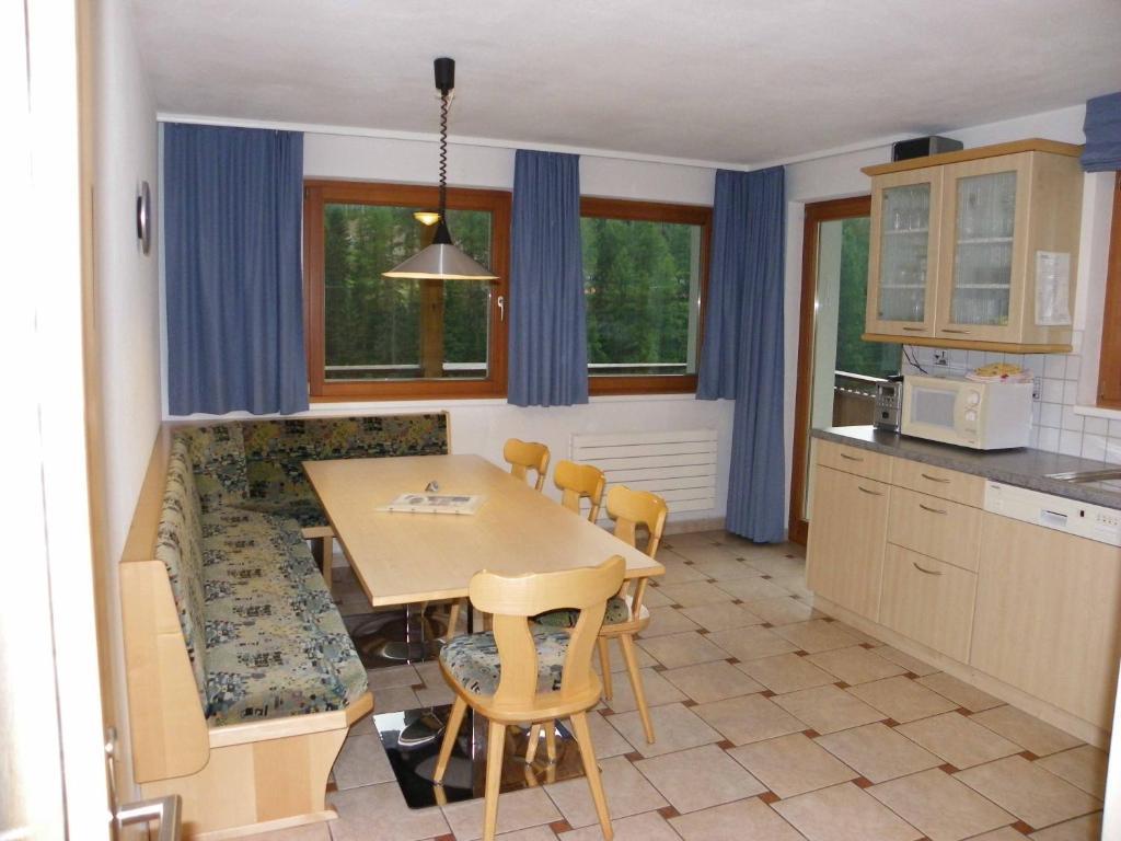 Chasa Vaidum Apartment Samnaun Ruang foto